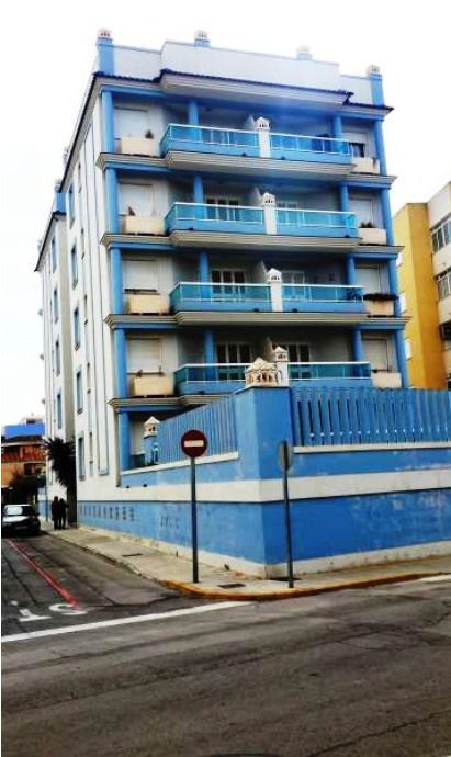 Vista exterior de Apartament en venda en Vinaròs amb Aire condicionat, Terrassa i Piscina comunitària