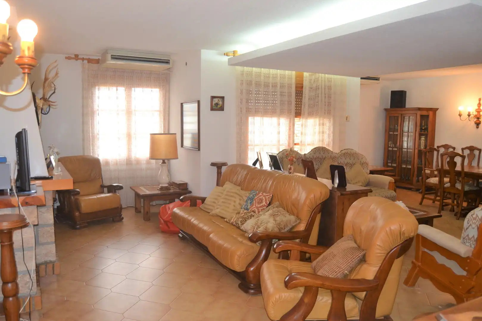 Sala de estar de Casa o chalet en venta en Albalatillo con Aire acondicionado, Jardín privado y Amueblado