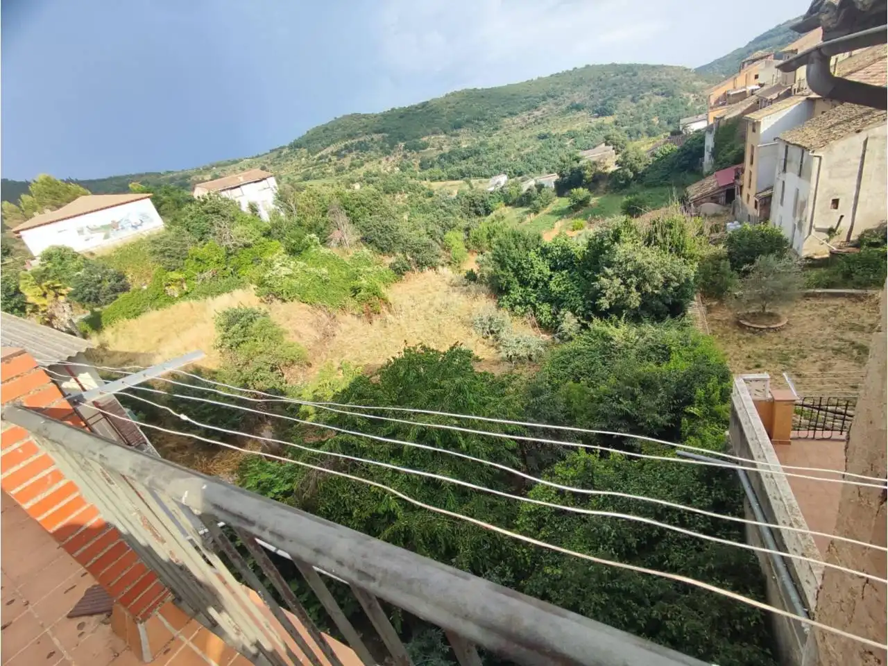 Vista exterior de Edificio en venta en Naval
