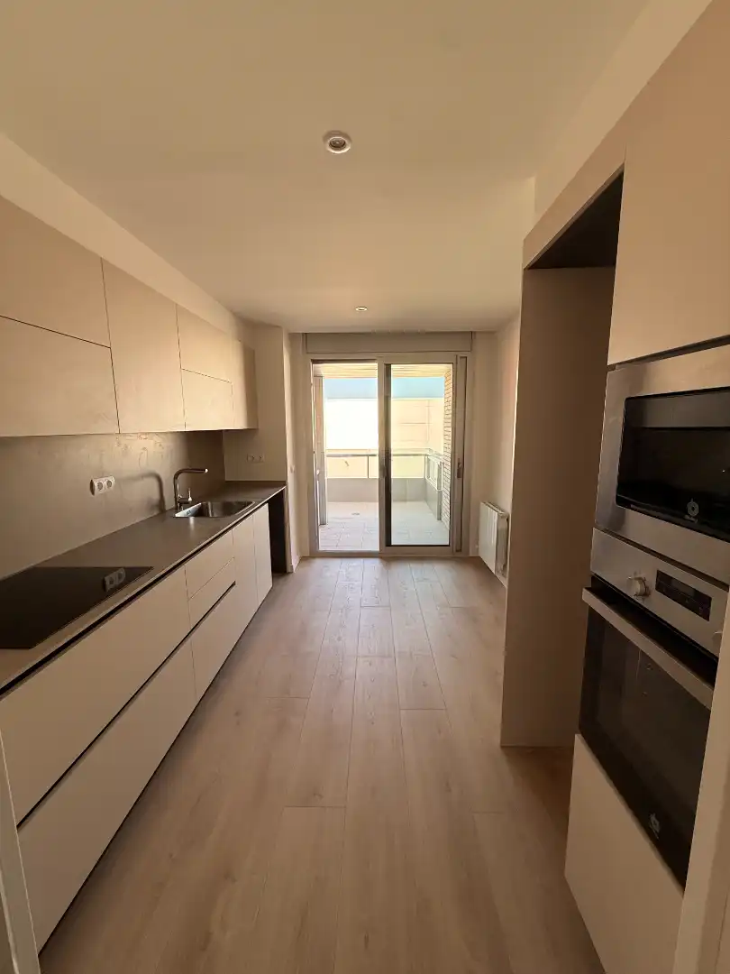 Piso de obra nueva con piscina en venta en Carrer del Pla de Salt