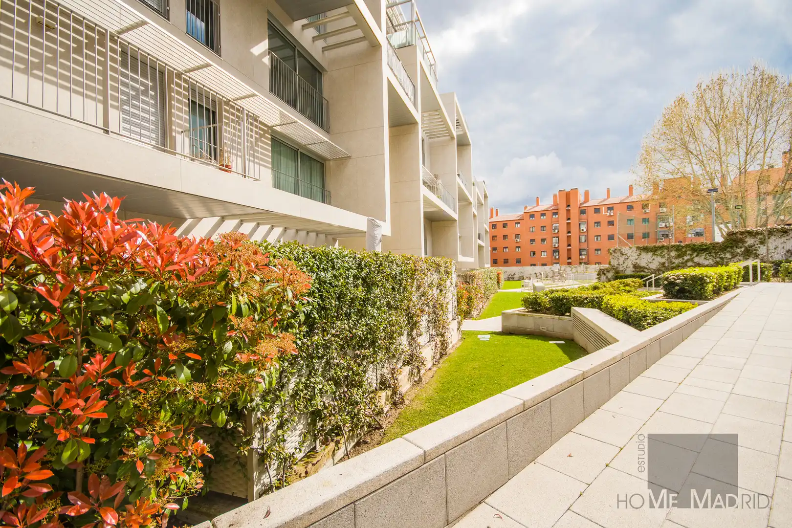 Exterior view of Flat for sale in Madrid  with Air Conditioner, Heating and Parquet flooring