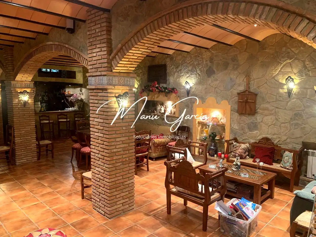 Casa adosada en venta en Lucena con Aire acondicionado, Calefacción y Terraza