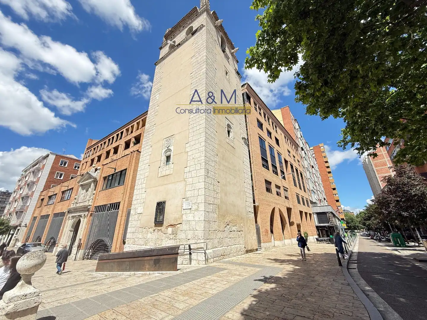 Vista exterior de Pis en venda en Valladolid amb Aire condicionat i Calefacció