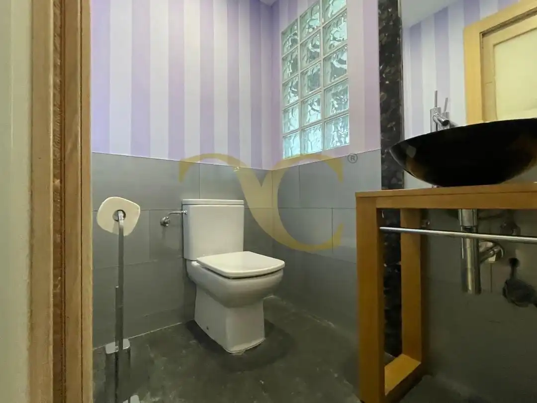Bathroom of Houses for rent in Santa Cruz de Bezana  with Air Conditioner, Heating and Private garden