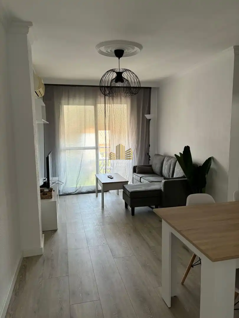 Sala de estar de Piso en venta en Alcalá de Guadaira con Terraza