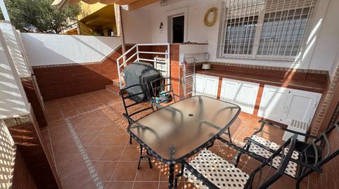 Foto 2 de Casa adosada en venta en Calle Calle de Pepa Flores González, 17, Lo Cea, Málaga