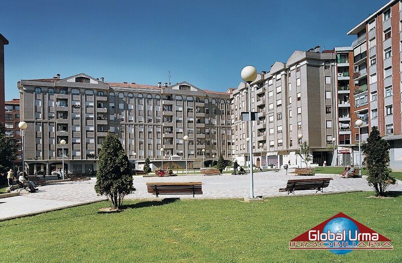 Außenansicht von Geschaftsraum zur Miete in Barakaldo 