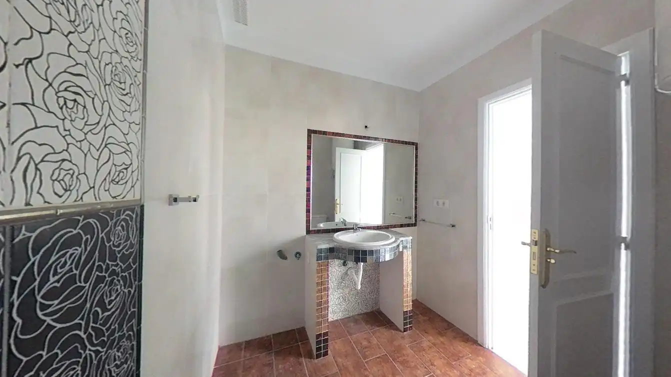 Bathroom of Apartments for sale in Costa Adeje