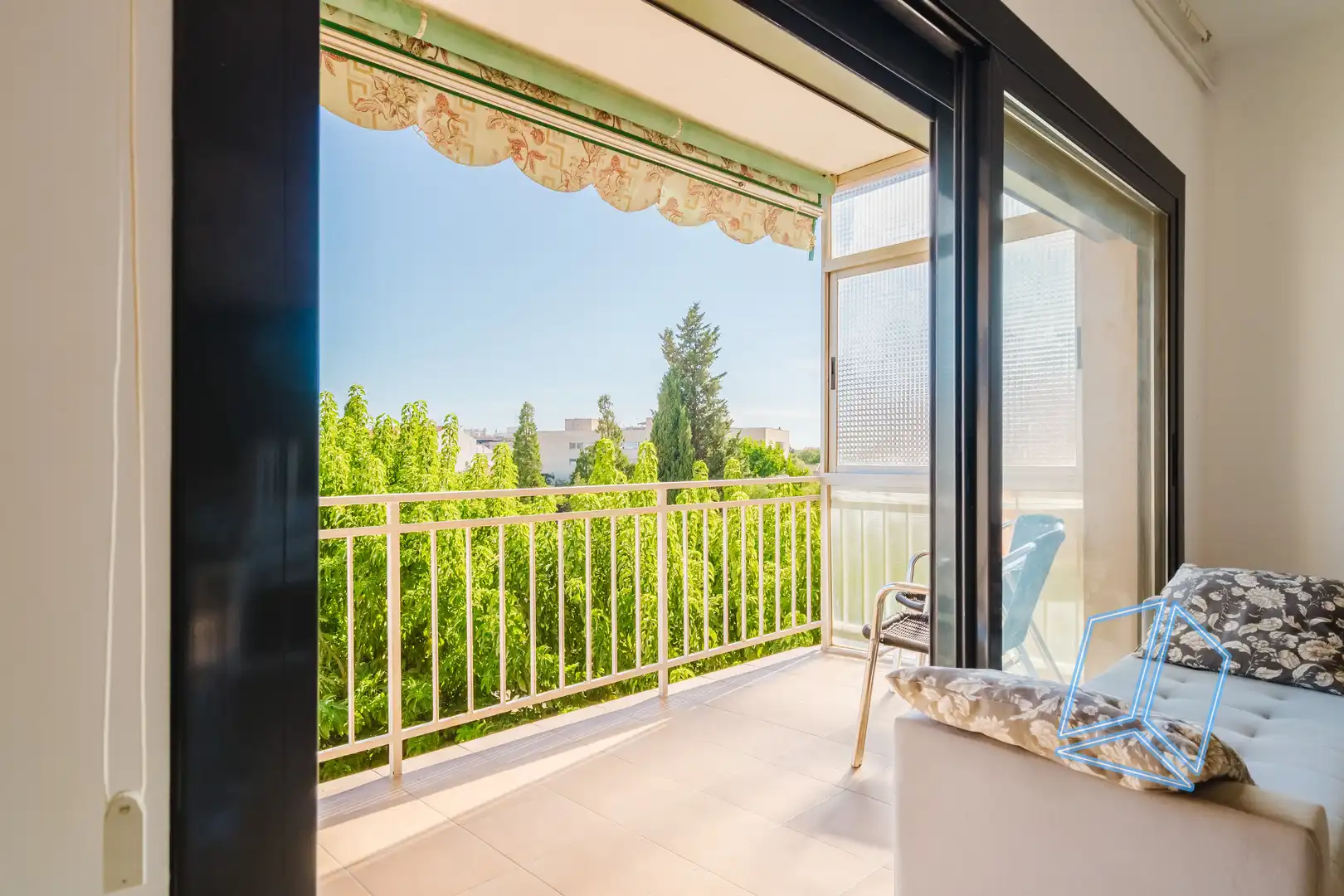 Flat with terrace for sale in Plaça Arquebisbe Modrego, imagen 4