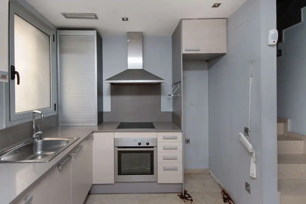 Cuina de Dúplex en venda en Collblanc - La Torrassa