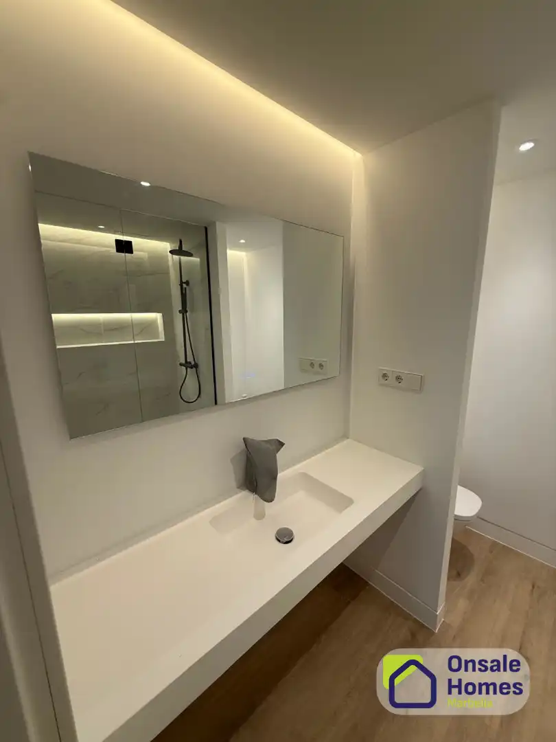Apartament amb jardí en venda a Nueva Andalucía, imagen 17