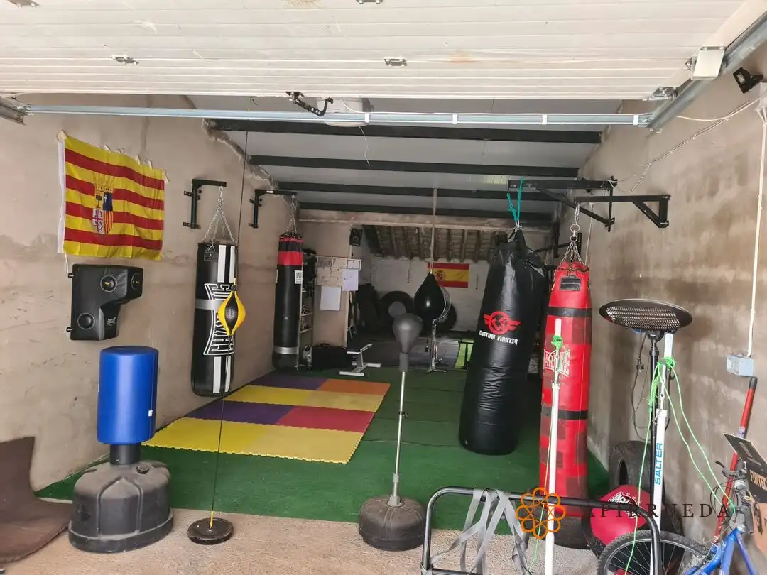 Nave industrial en venta en La Zaida
