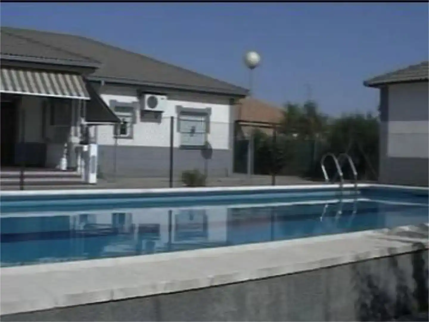 Piscina de Pis en venda en Periurbano Oeste - Sierra