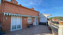 Exterior view of House or chalet for sale in Escariche  with Air Conditioner, Heating and Private garden