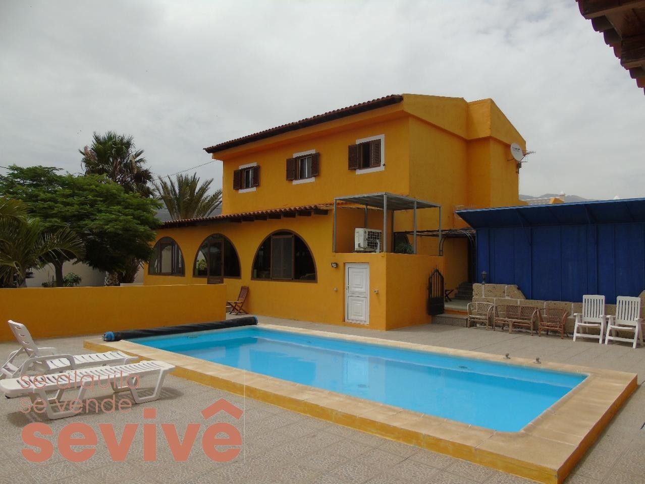 Exterior view of Flat for sale in Granadilla de Abona  with Air Conditioner, Terrace and Swimming Pool