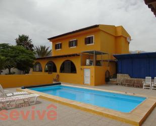 Exterior view of Flat for sale in Granadilla de Abona  with Air Conditioner, Terrace and Swimming Pool