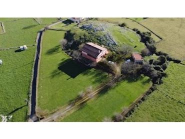 Maison avec jardin à vendre à Carretera camango, oreyana