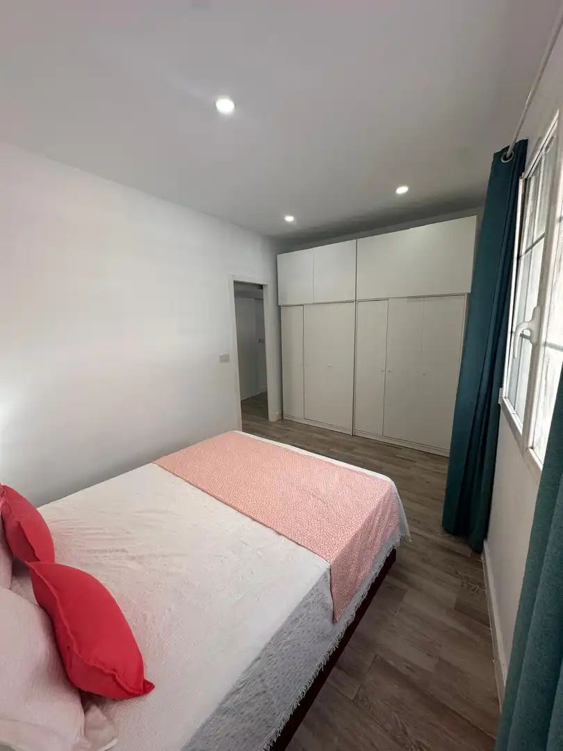 Schlafzimmer von Erdgeschoss zur Miete in Torrent mit Klimaanlage, Heizung und Terrasse