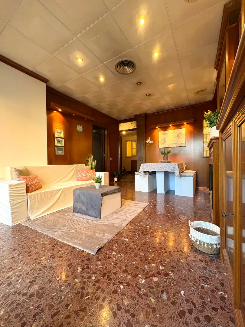 Sala d'estar de Pis en venda en Terrassa amb Aire condicionat, Calefacció i Balcó