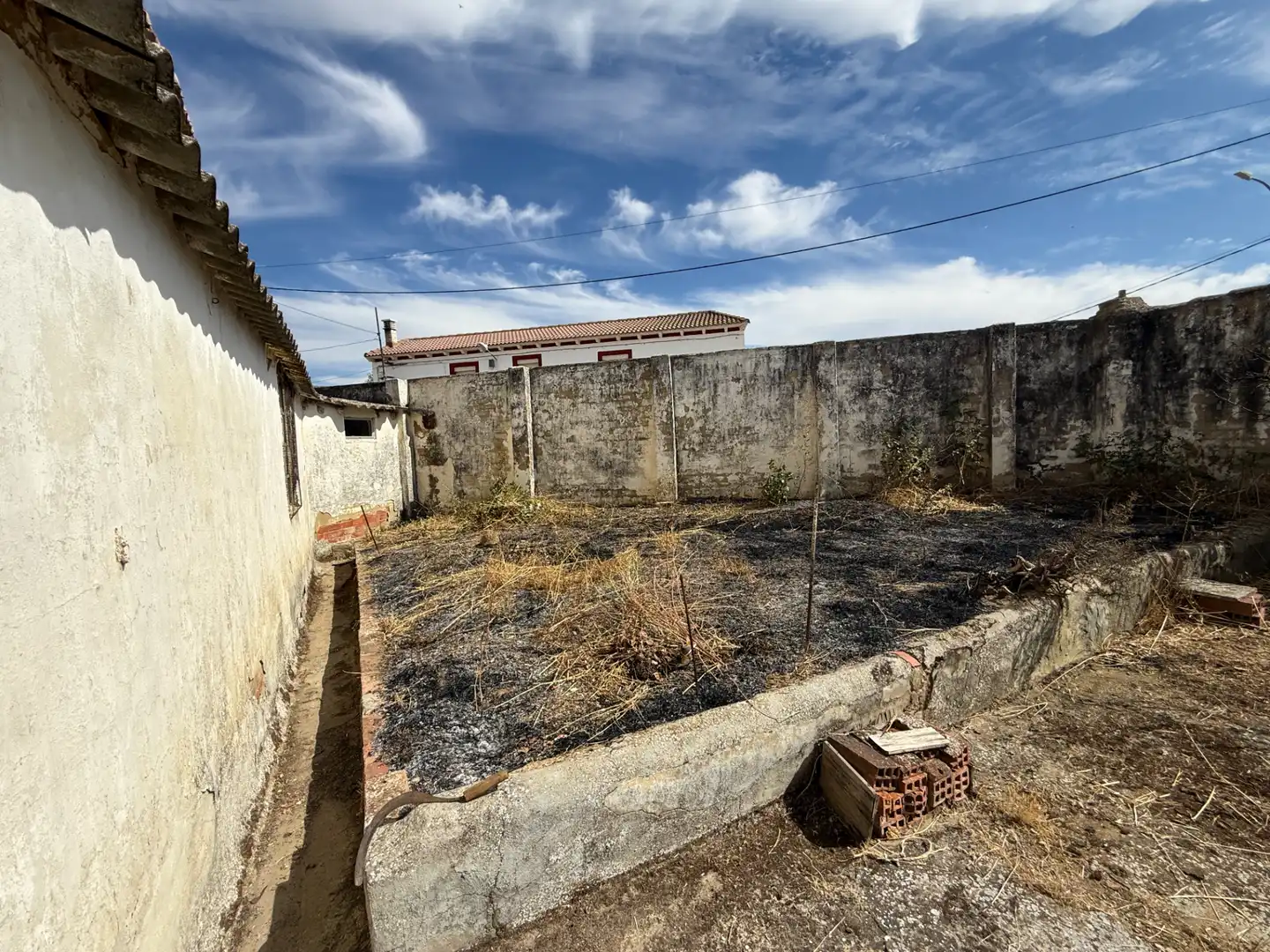 Casa o xalet en venda en Cervatos de la Cueza amb Traster i Moblat
