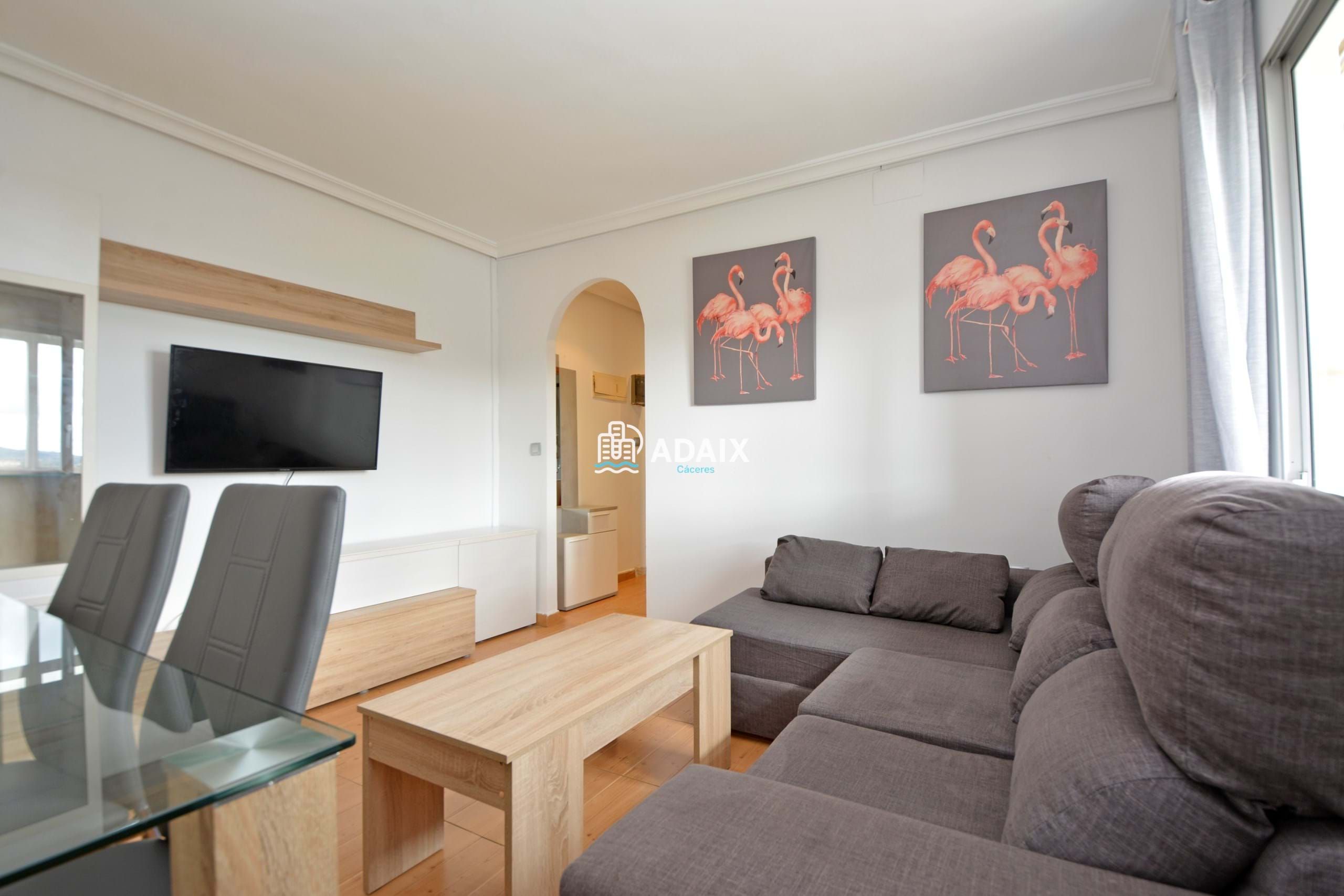Flat to rent in Av. Héroes de Baler, Mejostilla
