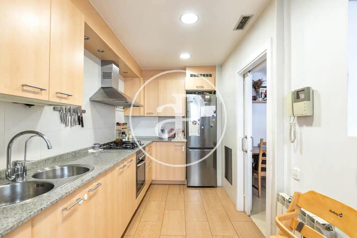Cuina de Casa o xalet de lloguer en Barcelona amb Aire condicionat, Calefacció i Terrassa