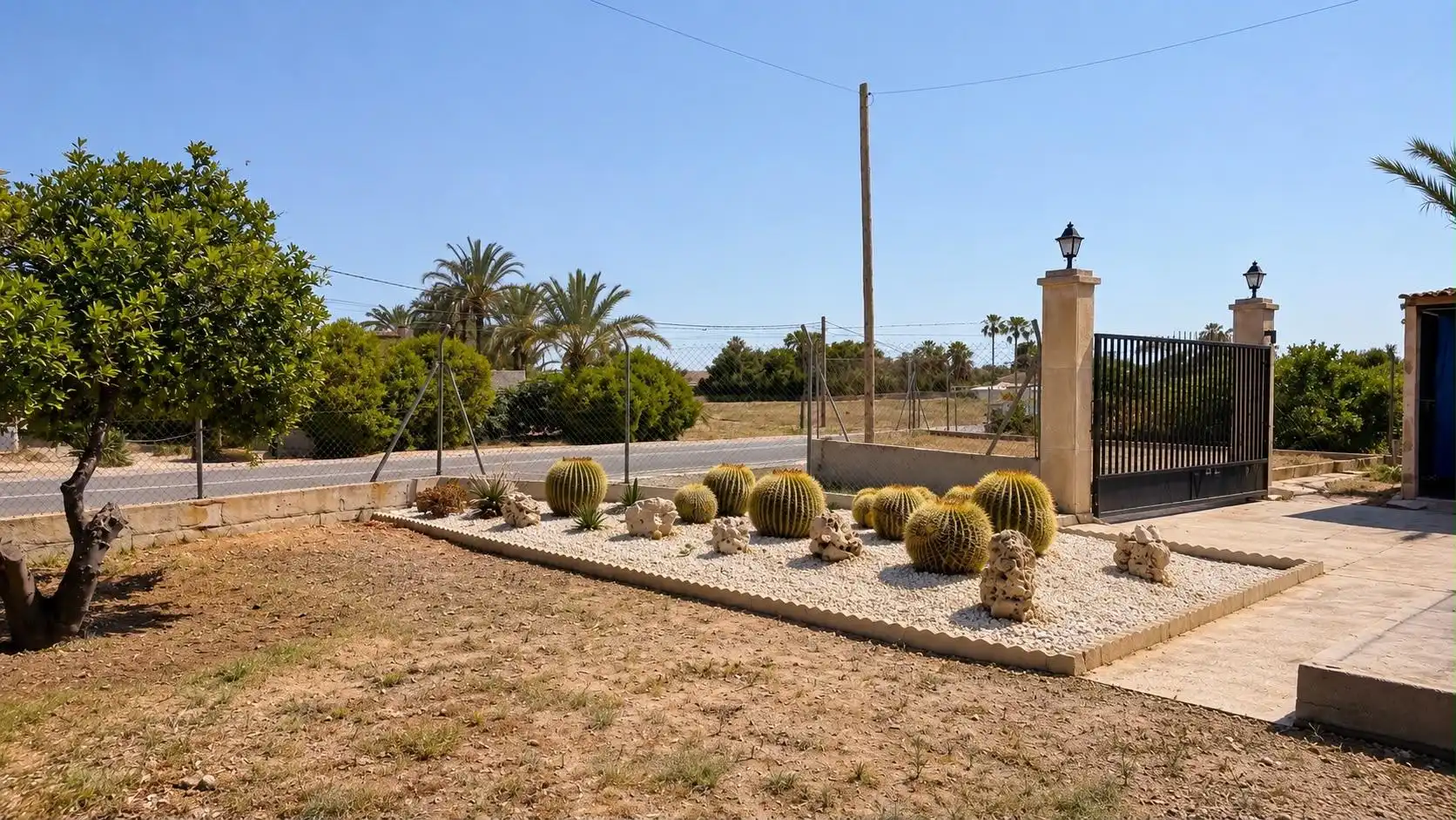Garden of Houses for sale in Elche / Elx  with Air Conditioner and Terrace