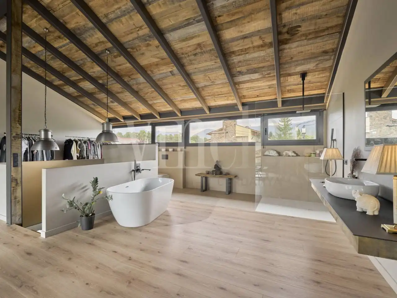 Bany de Casa o xalet en venda en Puigcerdà amb Calefacció, Jardí privat i Parquet