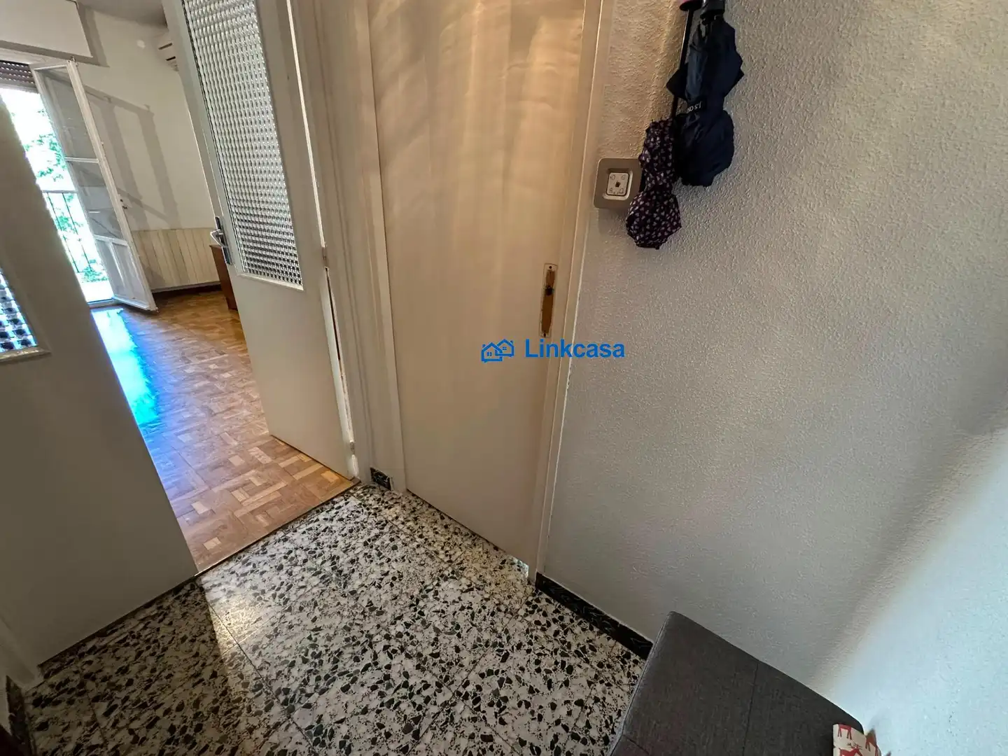 Piso en venta en Madrid con Calefacción, Parquet y Terraza