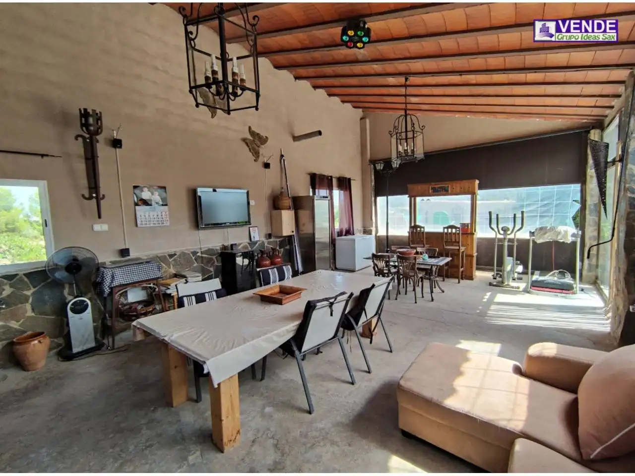 Finca rústica en venta en Sax con Aire acondicionado, Jardín privado y Terraza