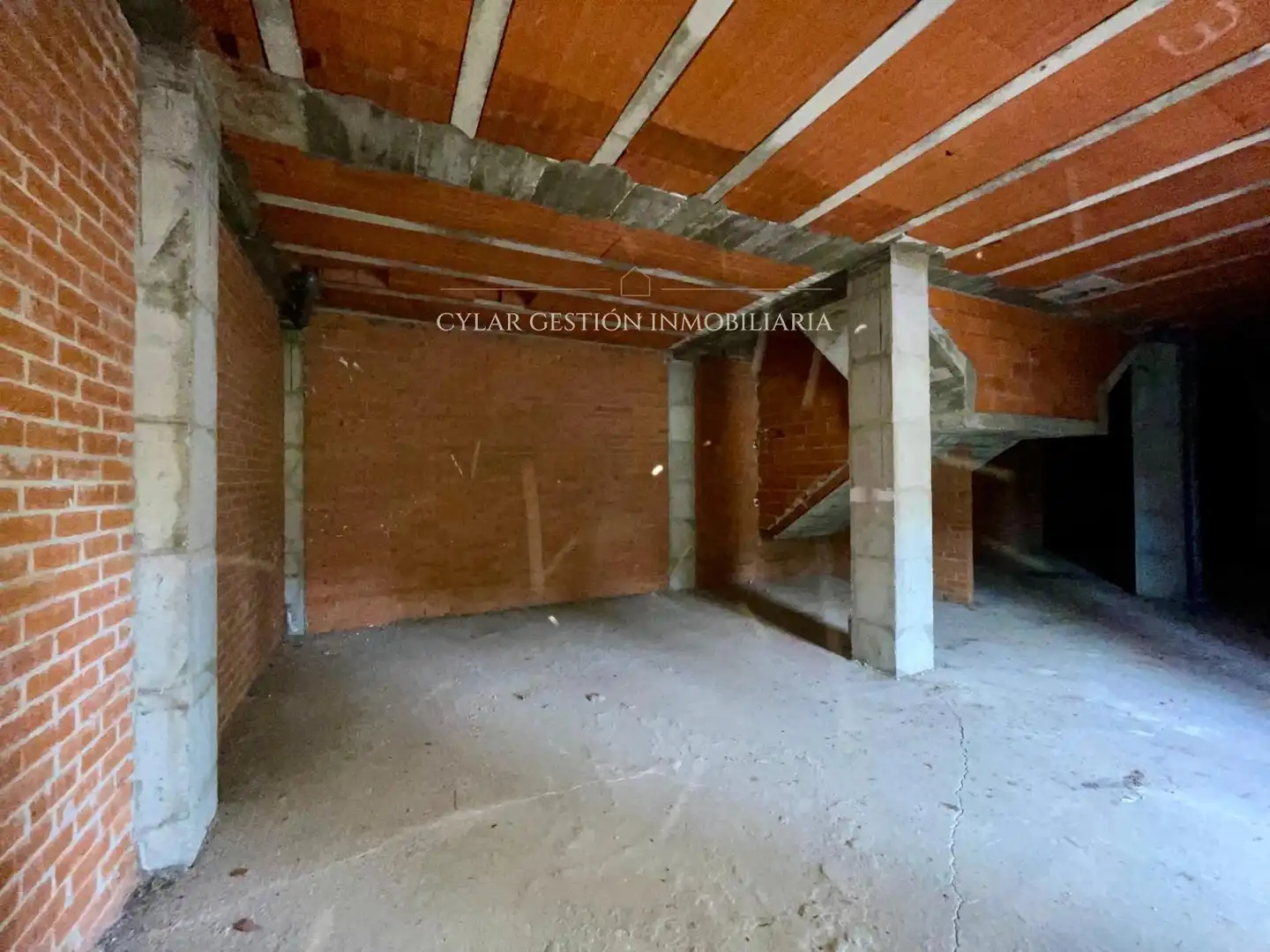 Commercial properties for sale in Villares de la Reina