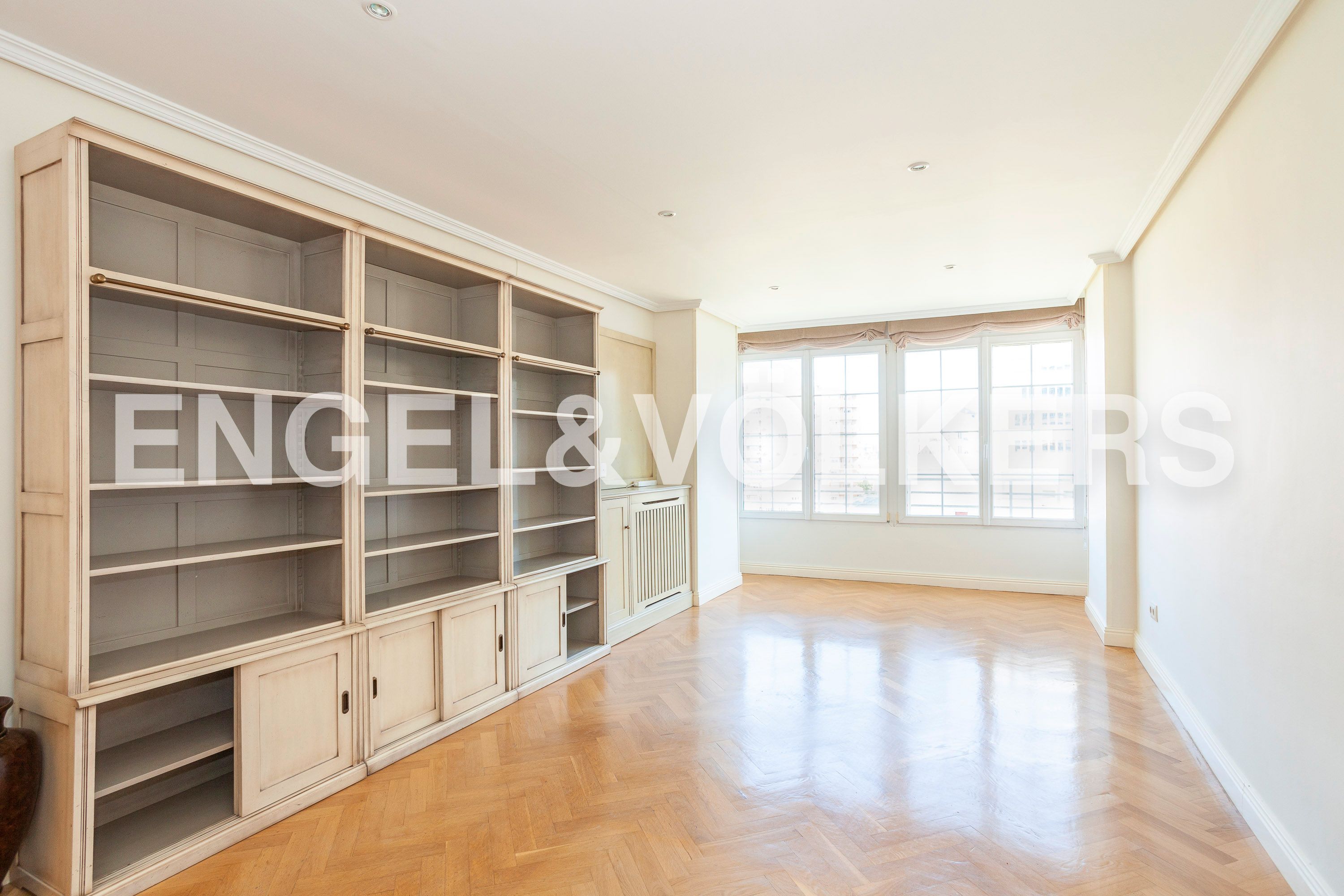 Living room of Apartment to rent in  Madrid Capital  with Air Conditioner and Heating