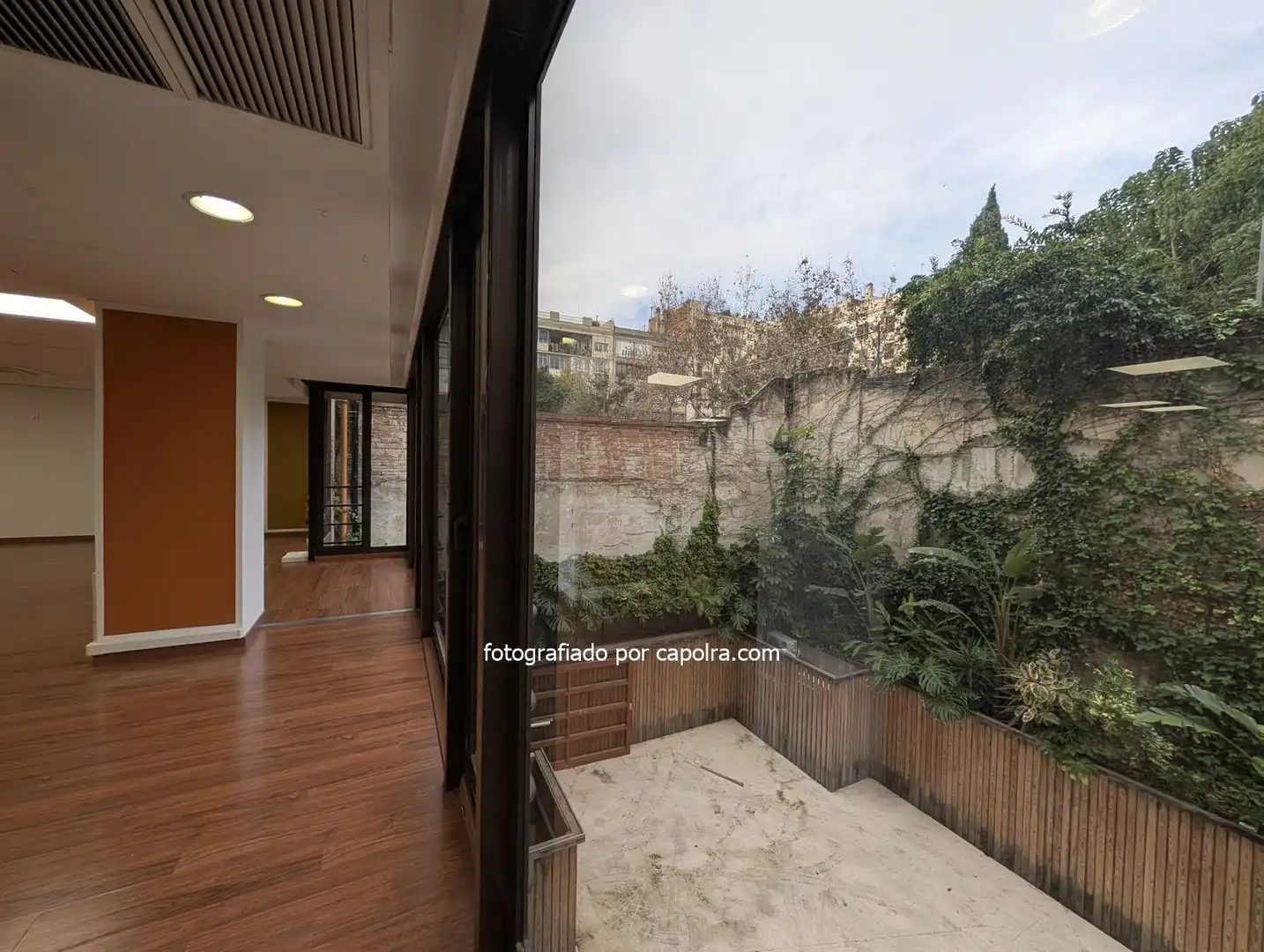 Terrasse von Büro zur Miete in Barcelona mit Klimaanlage und Heizung