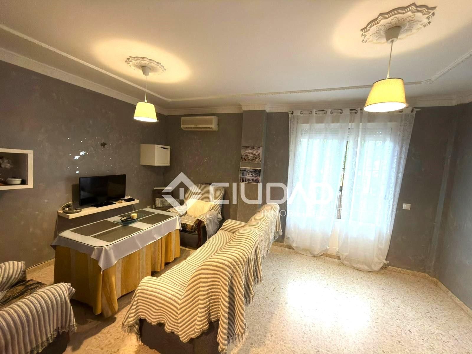 Sala d'estar de Pis en venda en Sanlúcar de Barrameda amb Balcó