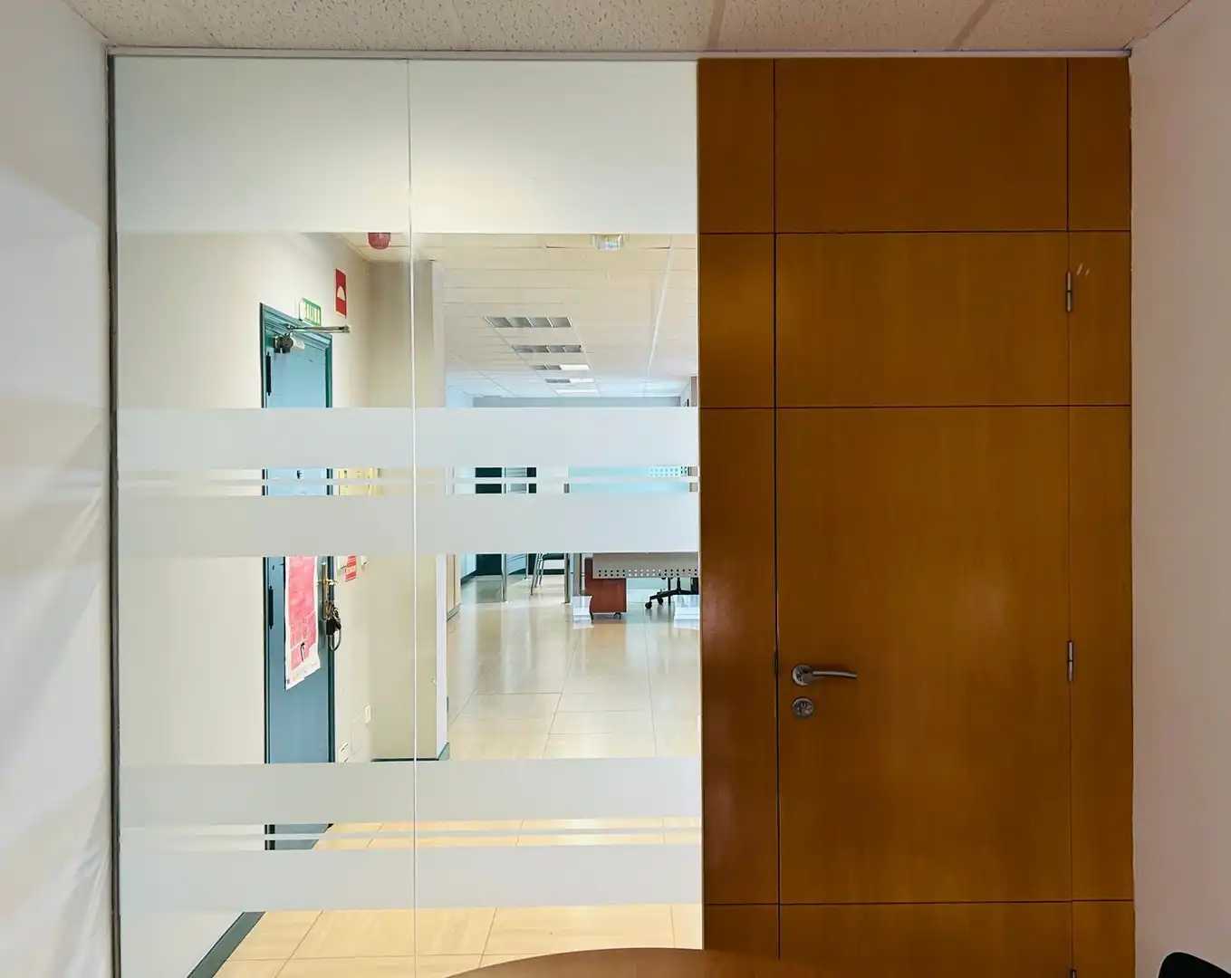Büro zur Miete in A Coruña Capital  mit Heizung