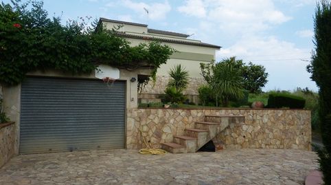 Foto 2 de Casa o chalet en venta en Carrer Gavarres, La Bisbal d'Empordà, Girona