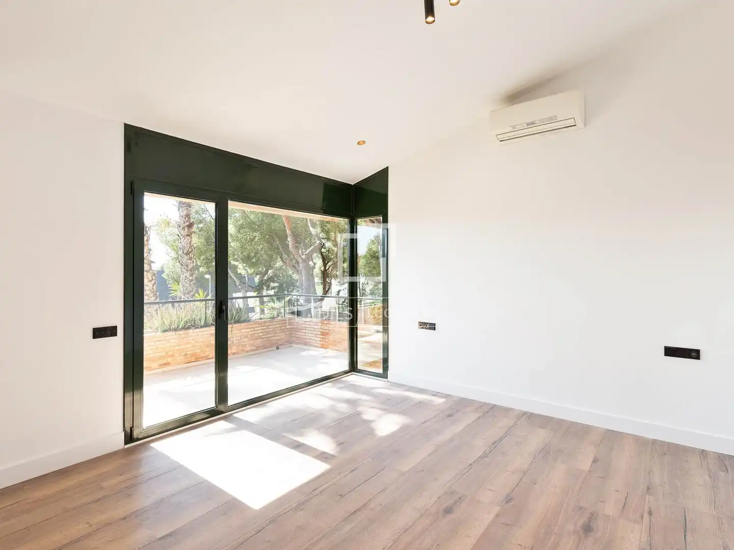 Dormitori de Casa o xalet de lloguer en Castelldefels amb Aire condicionat, Calefacció i Jardí privat