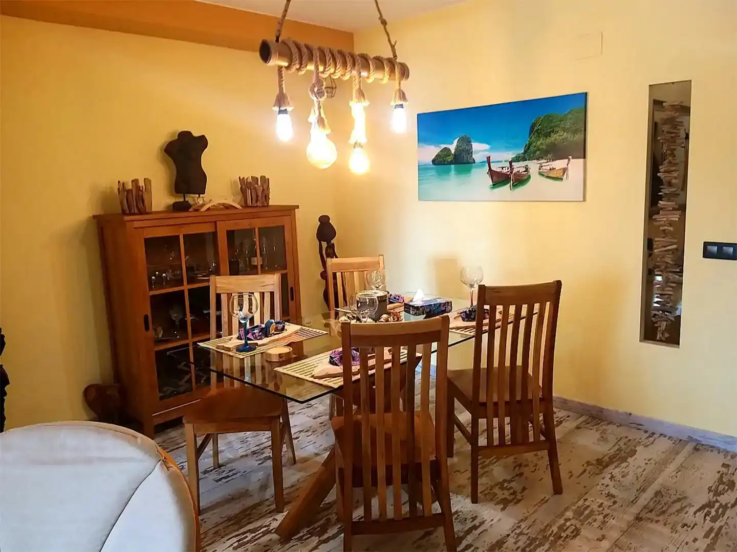 Menjador de Apartament de lloguer en Alboraya amb Aire condicionat, Parquet i Moblat
