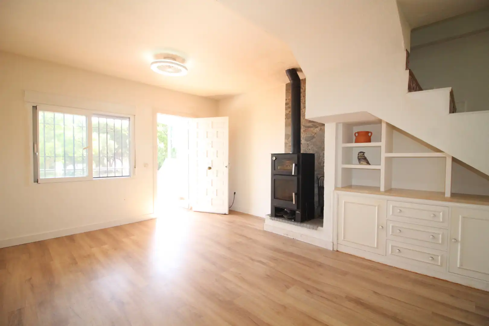 Living room of Detached homes for sale in El Portil  with Terrace, Storage room and Community pool