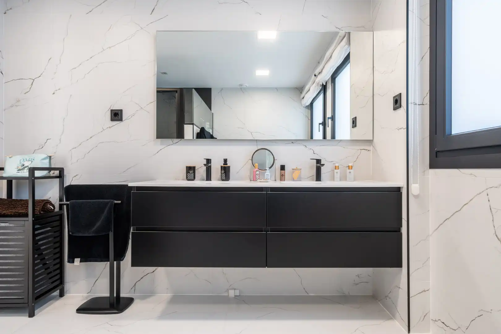 Bathroom of Houses for sale in Colmenarejo  with Air Conditioner, Heating and Private garden