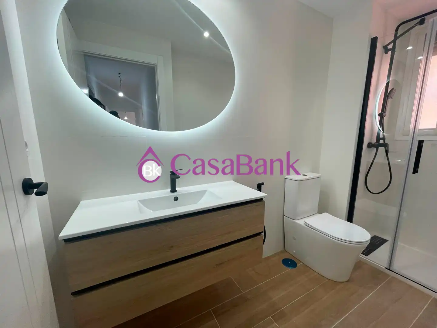 Badezimmer von Wohnung zum Verkauf in Córdoba mit Klimaanlage und Terrasse