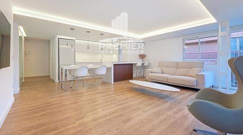 Foto 3 de Àtic de lloguer a Pi y Margall, Plaza Castelar - Mercado Central, Alicante