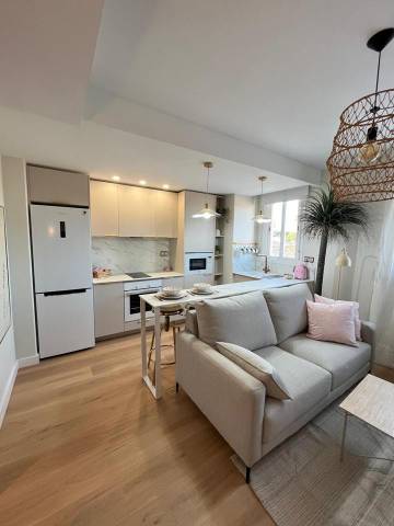 Piso en Venta en Ceuta en El Real