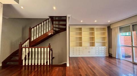 Foto 5 de Casa adosada en venda a Urduliz, Bizkaia