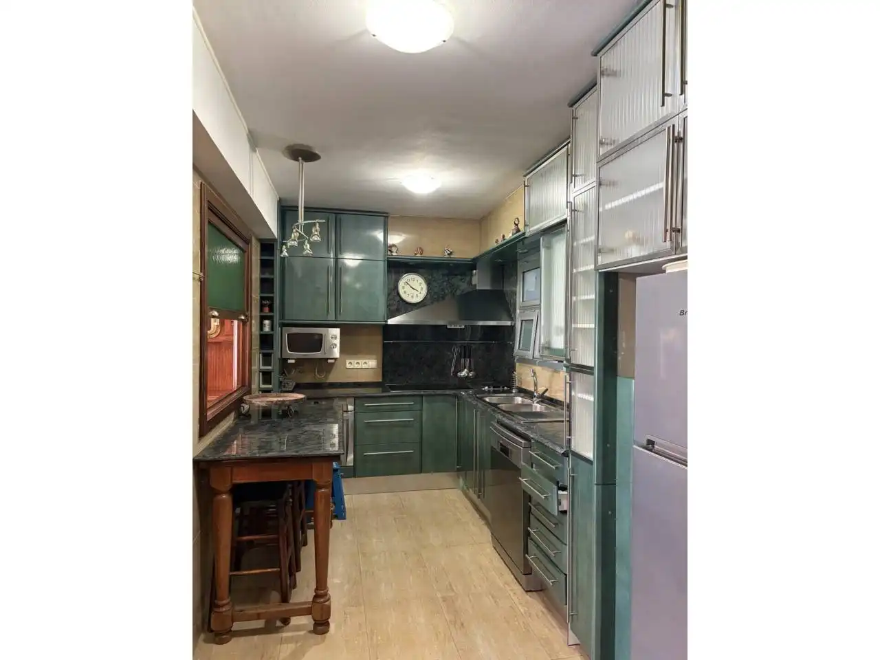 Flat for rent in Paseo Guíxols, Centre