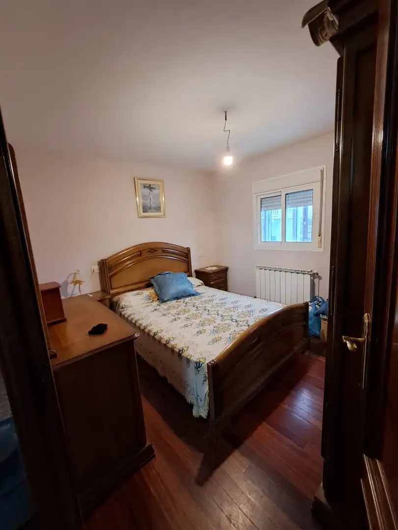 Habitación de Finca rústica en venta en Cualedro con Calefacción, Terraza y Amueblado