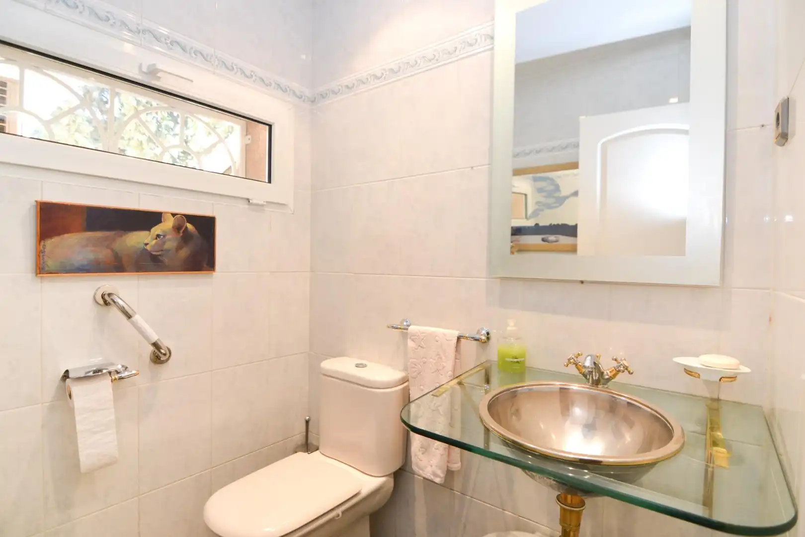 Bathroom of Houses for sale in Villanueva de la Cañada  with Air Conditioner, Private garden and Terrace