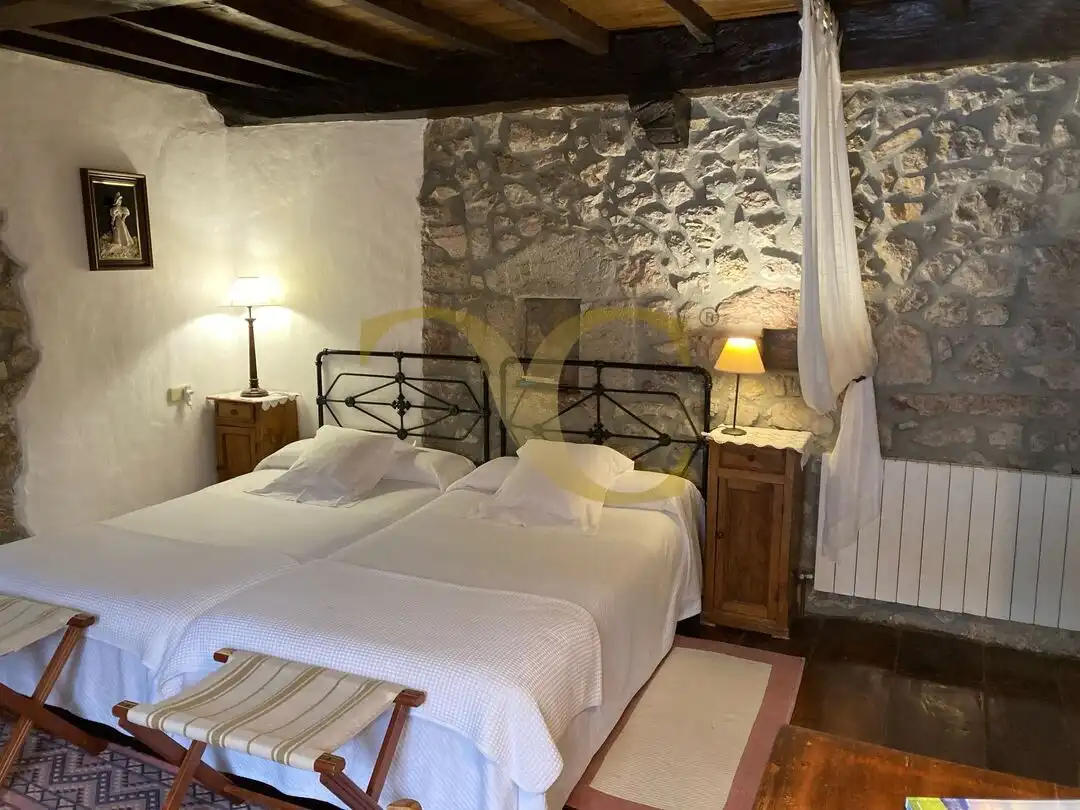 Bedroom of Houses for sale in Peñamellera Baja