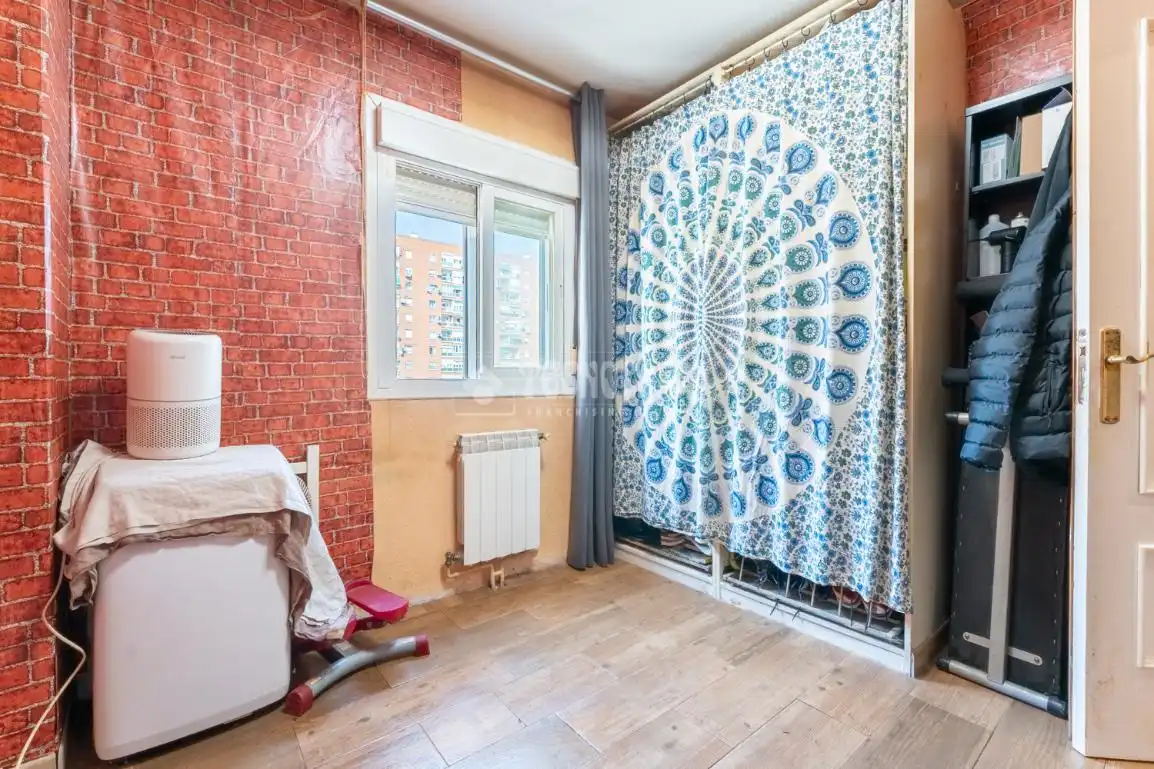Habitación de Piso en venta en Madrid con Aire acondicionado y Calefacción
