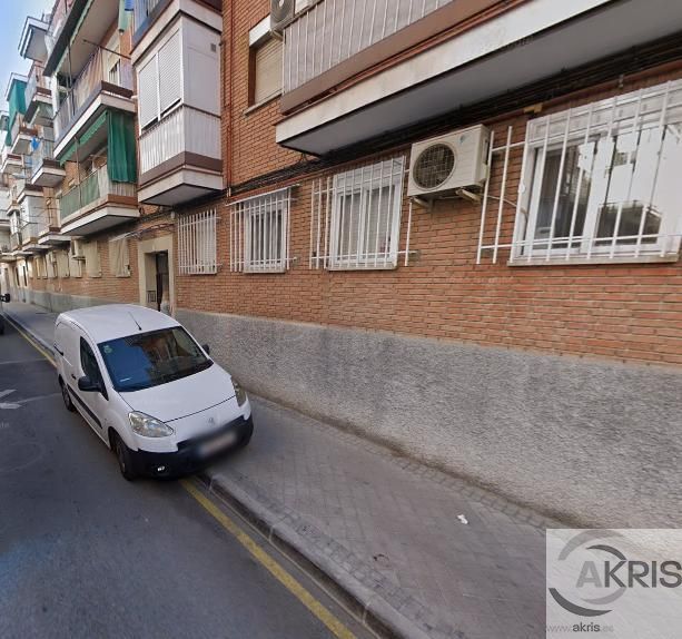Planta baixa en venda a Del Lago Leman, Casco histórico de Vicálvaro